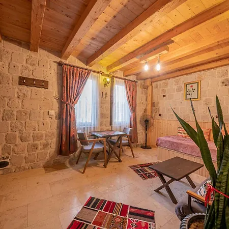Cappalace Stone House Ürgüp